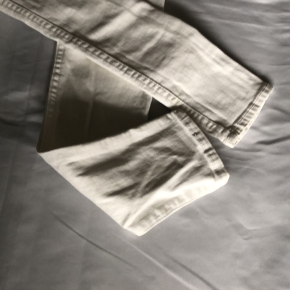 Womens size 00R Abercrombie & Fitch white skinny Jeans waist 24 length 31 - Picture 2 of 10